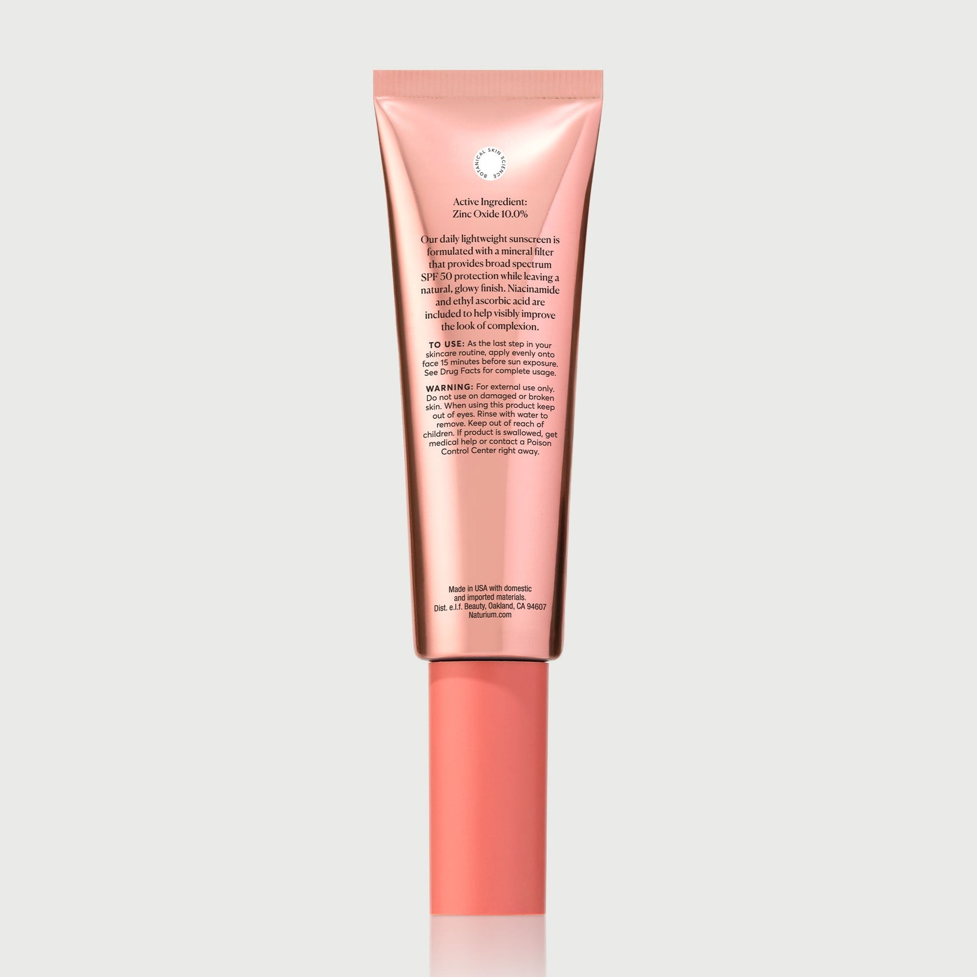 dew-glow-moisturizer-mineral-spf-50-q7 NATR-10163_Dew-Glow-Moisturizer-Mineral-SPF_back_capon-bonebkgd_a99e231e-ca92-4014-addb-f1e7b794e9ab.jpg